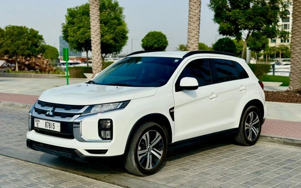 White Mitsubishi ASX, 2024